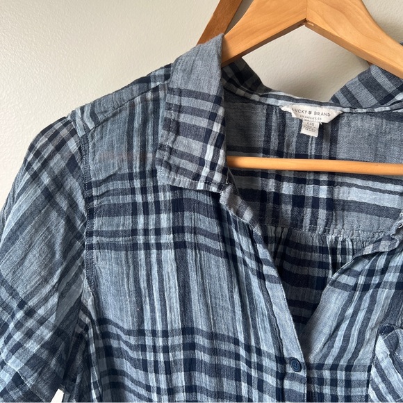 Lucky Brand Blue Plaid Button Up Top Large - Picture 2 of 3